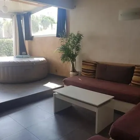 Vue Et Montagnes Jacuzzi 300m Plages Ajaccio (Corsica)